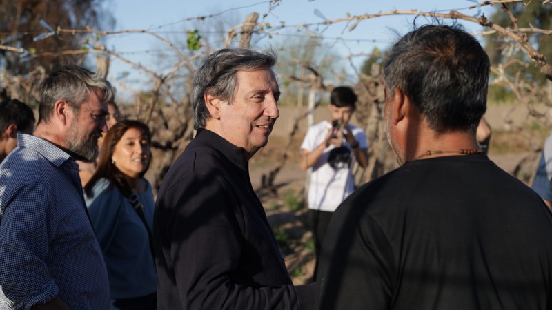 Félix recorrió el este y se comprometió con la defensa del empleo